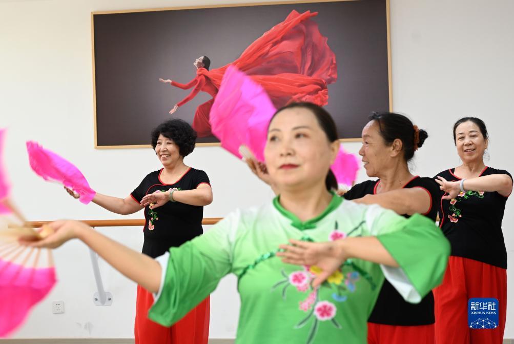众乐游棋牌吧